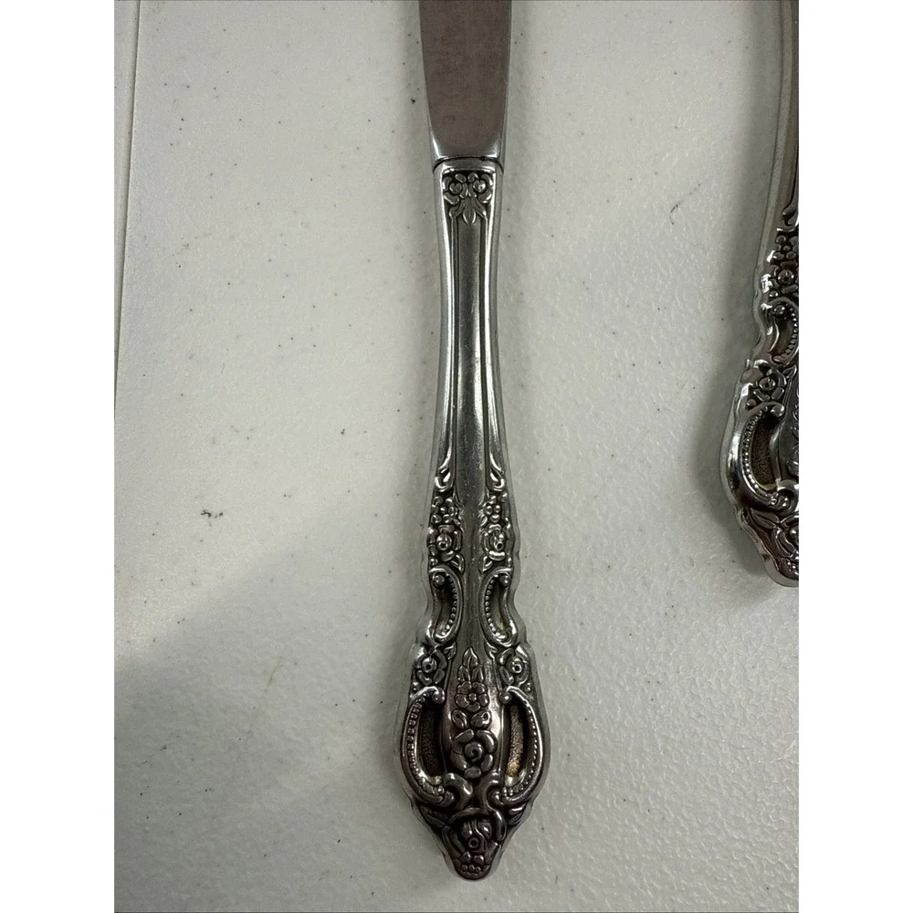 Set of 4 DINNER KNIVES 9
